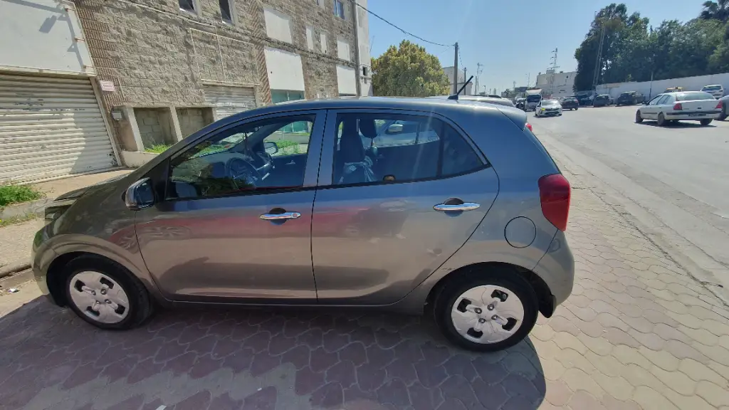 Kia PICANTO - Photo 2