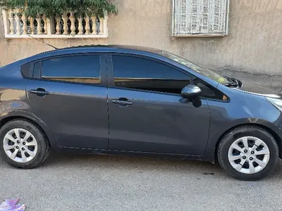 Kia RIO - Photo 9