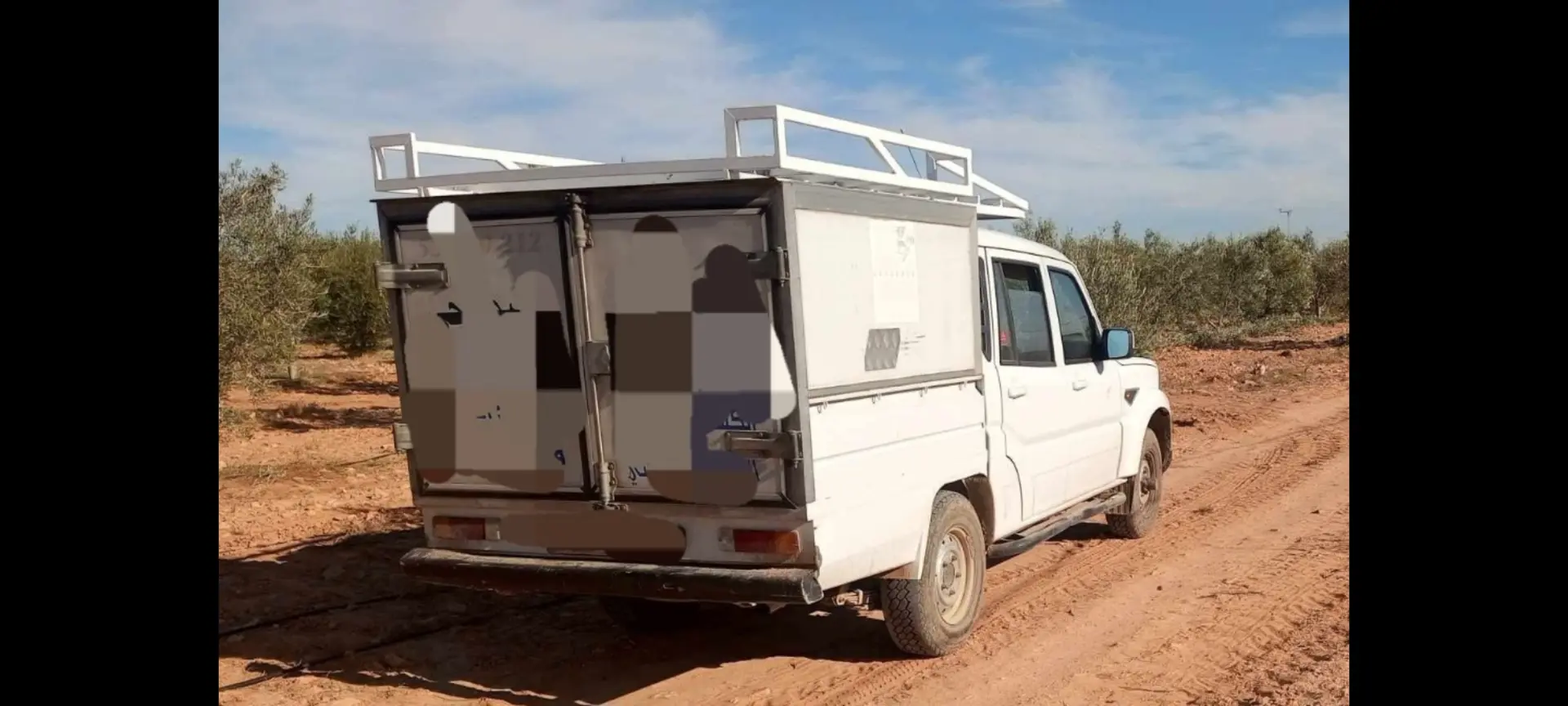 Mahindra SCORPIO - Photo 2