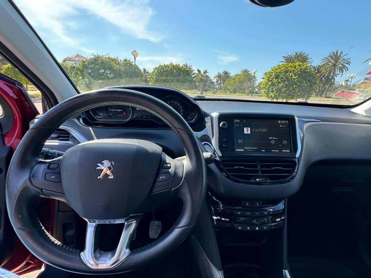 Peugeot 2008 - Photo 9