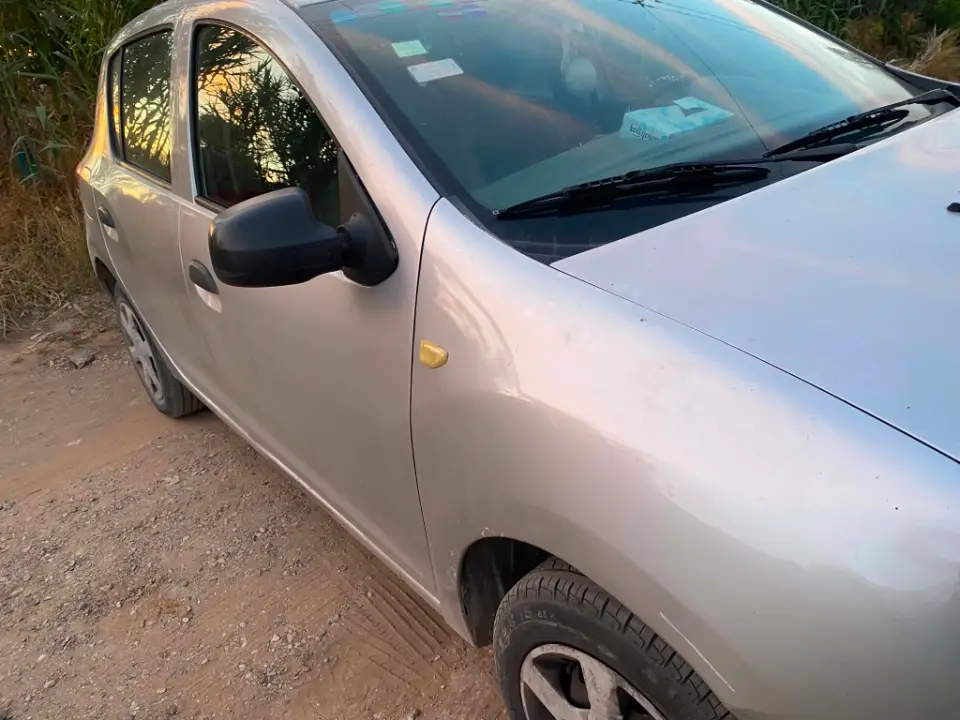 Dacia SANDERO - Photo 4