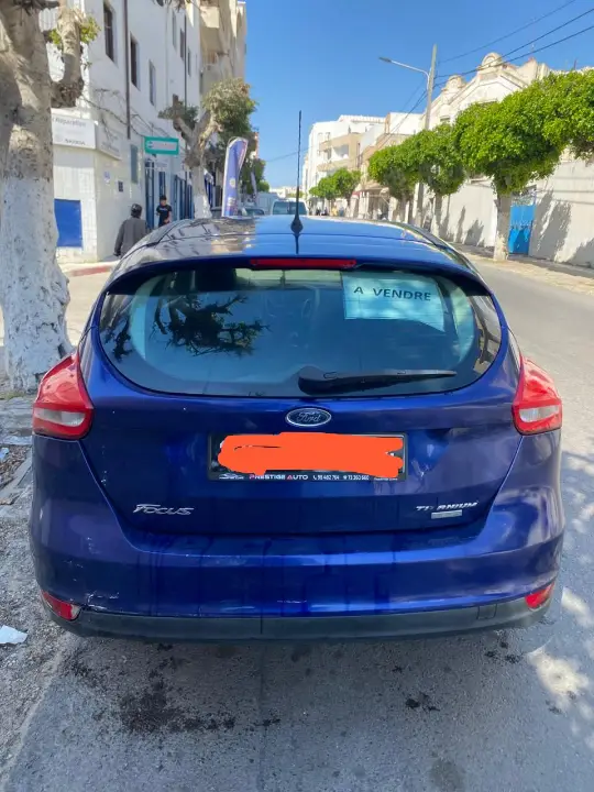 Ford FOCUS - Photo 2
