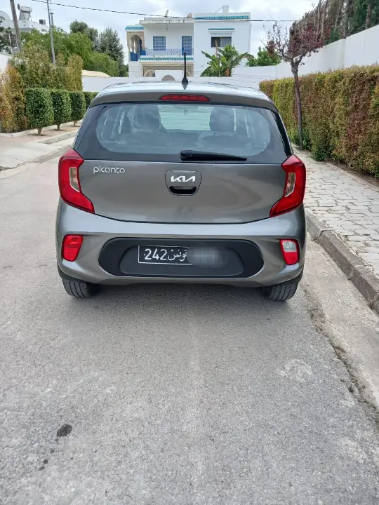 Kia PICANTO - Photo 2