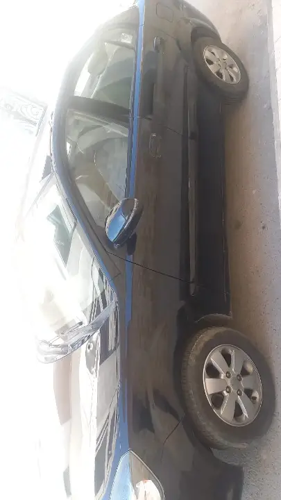 Kia RIO - Photo 12
