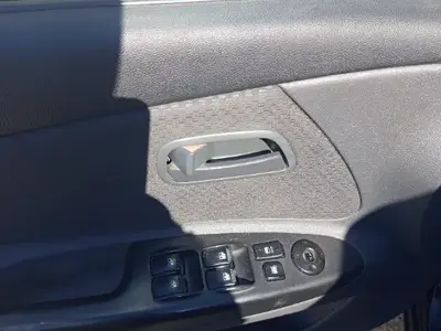 Kia RIO - Photo 8