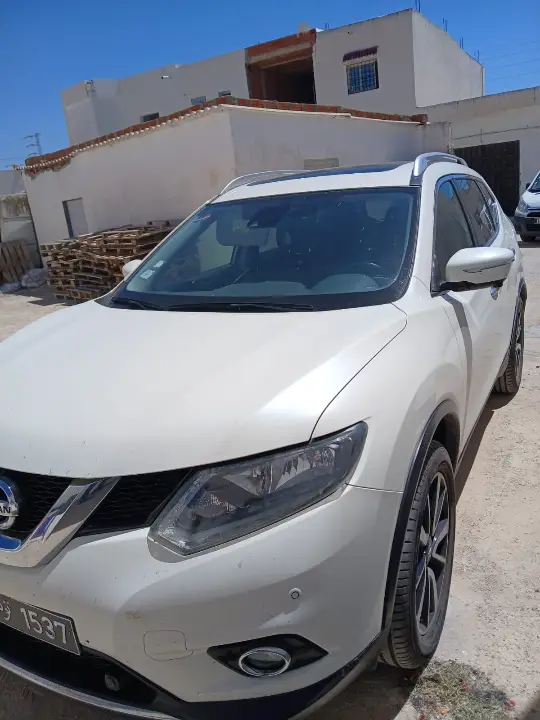 Nissan X-trail 2015