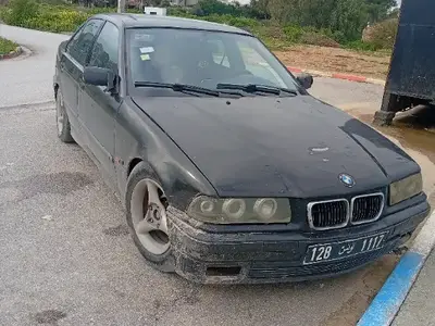 Bmw 318 - Photo 4
