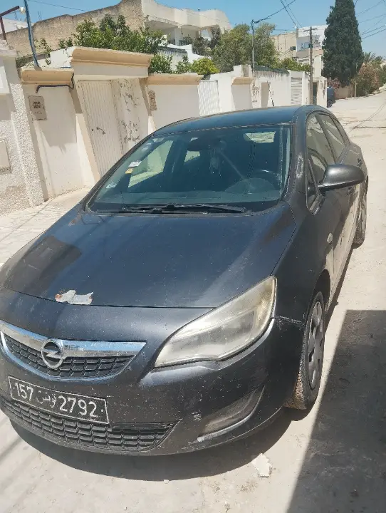 Opel Astra - Photo 4