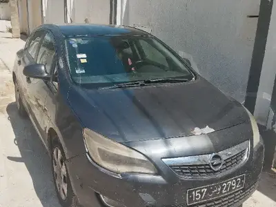 Opel Astra 2010
