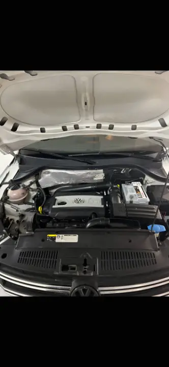 Volkswagen Tiguan - Photo 3