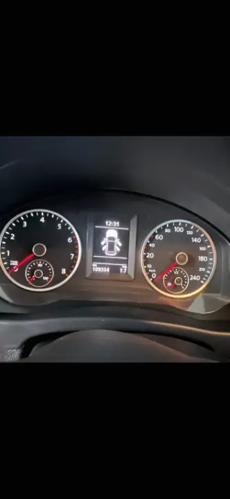 Volkswagen Tiguan - Photo 4