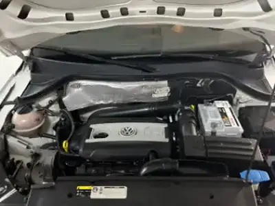 Volkswagen Tiguan - Photo 11