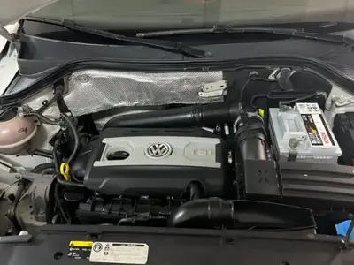 Volkswagen Tiguan - Photo 9