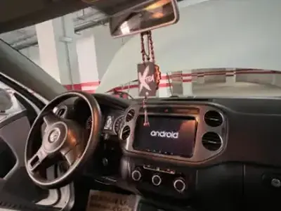 Volkswagen Tiguan - Photo 5