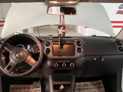 Volkswagen Tiguan - Photo 4