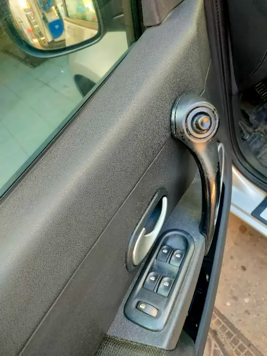 Renault Clio - Photo 4