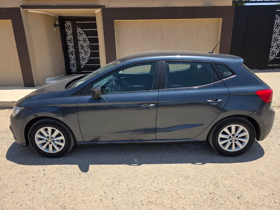Seat Ibiza - Photo 7