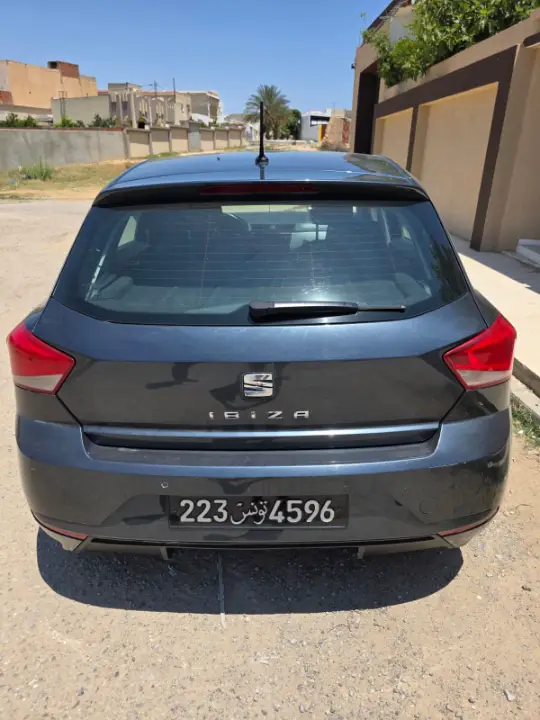 Seat Ibiza - Photo 5
