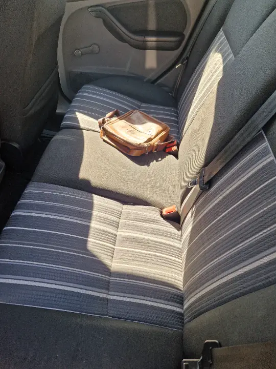 Ford FOCUS - Photo 2