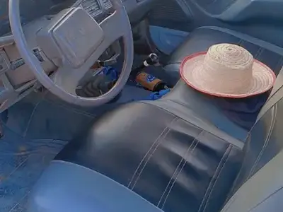 Isuzu AUTRE - Photo 6