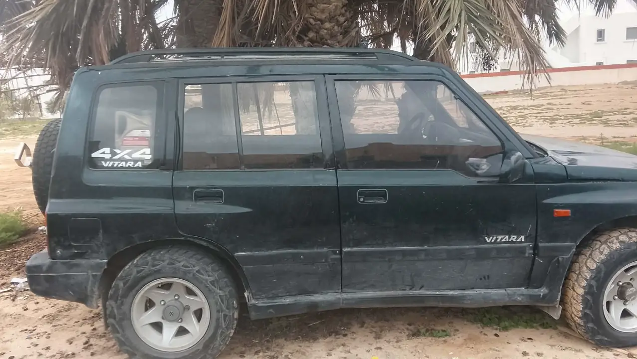 Suzuki Vitara - Photo 2