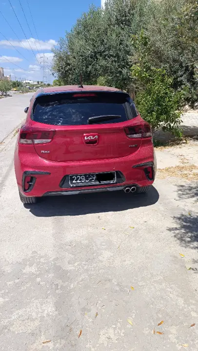 Kia RIO - Photo 3