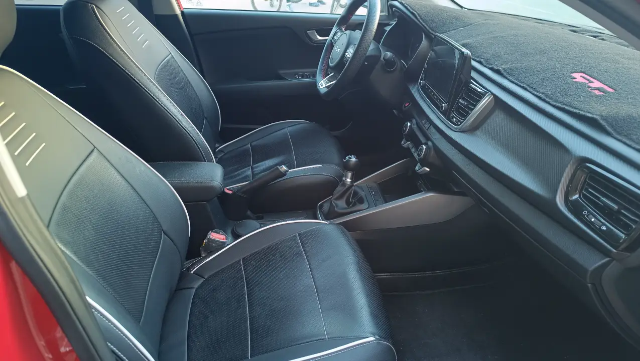 Kia RIO - Photo 5
