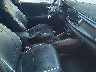 Kia RIO - Photo 6