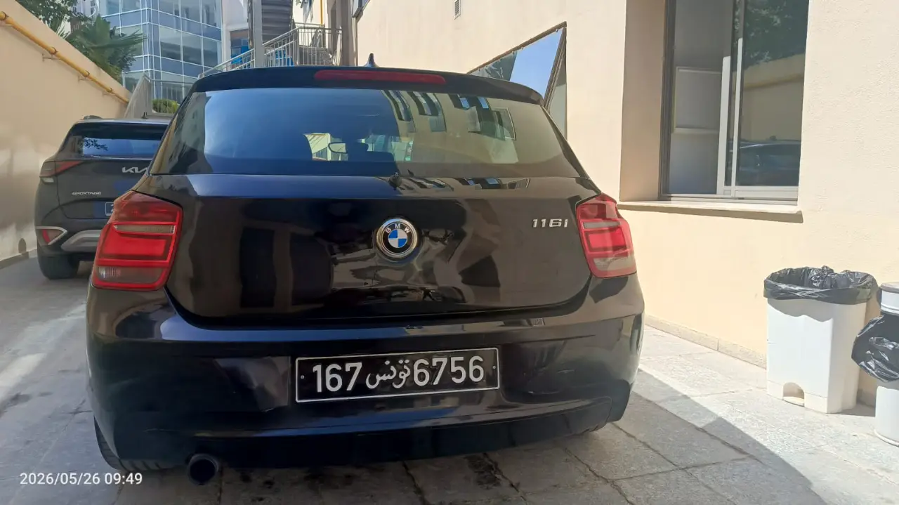 Bmw SERIE 1 II - Photo 2