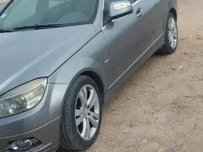 Mercedes Classe c 2008 3800000 km