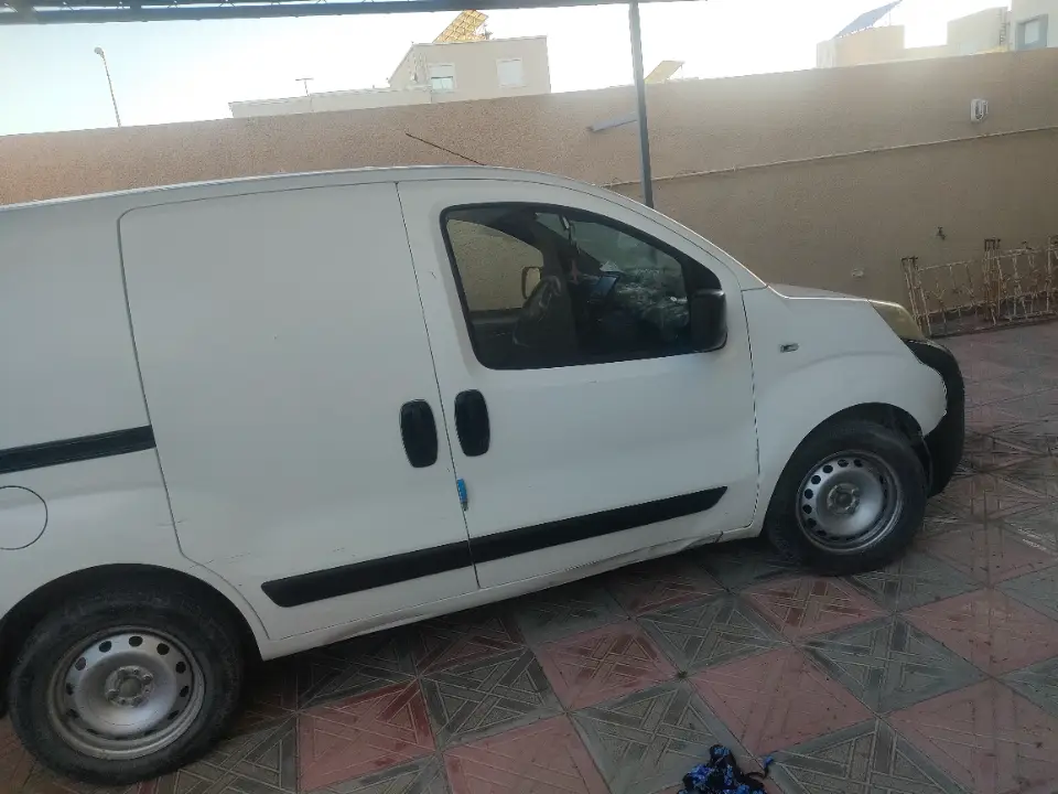 Peugeot Bipper Tepee - Photo 2