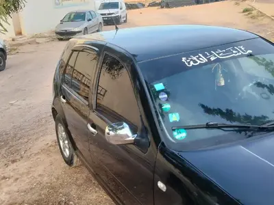 Volkswagen Golf 4 - Photo 4