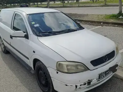 Opel Astra - Photo 4