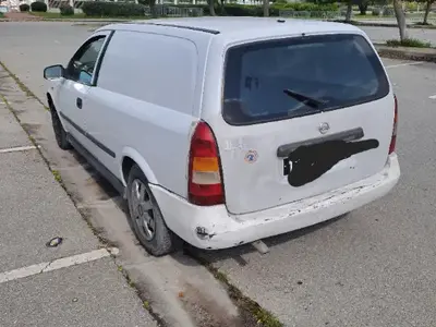Opel Astra - Photo 2