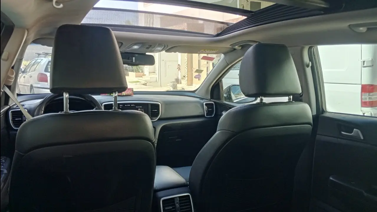 Kia SPORTAGE - Photo 2