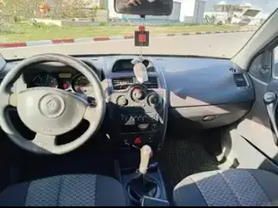 Renault Megane - Photo 2