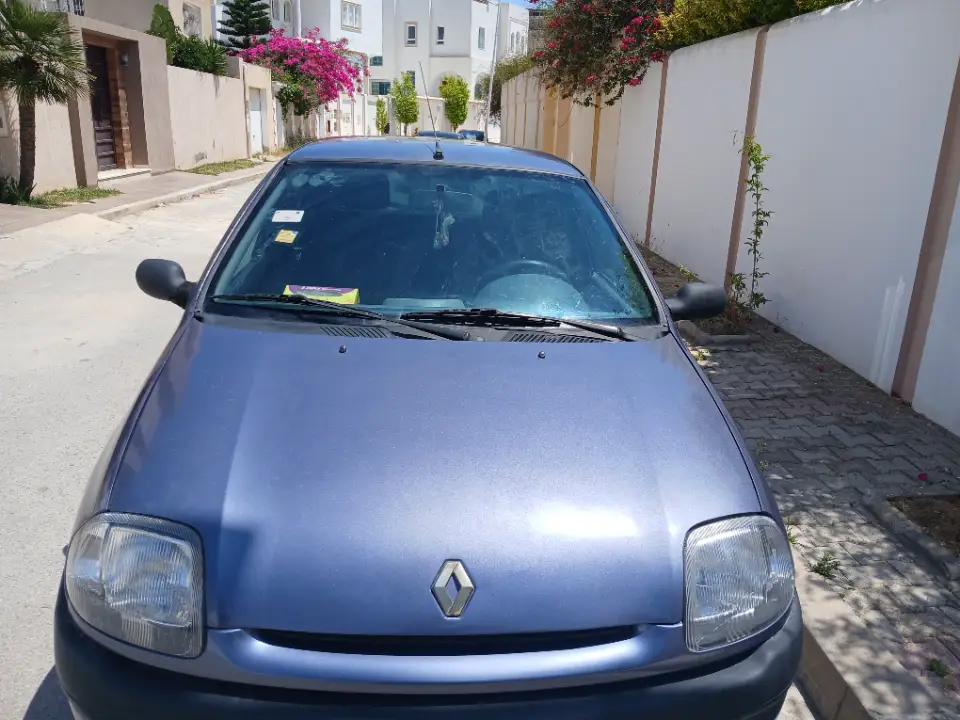 Renault Clio - Photo 2