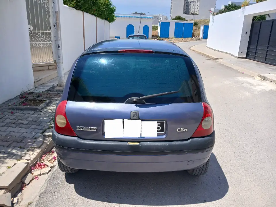 Renault Clio - Photo 4