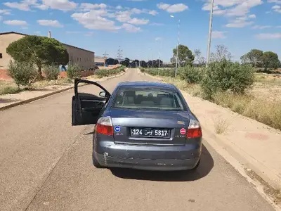 Audi A4 - Photo 3