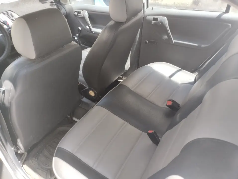 Volkswagen Polo - Photo 9