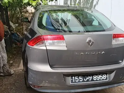 Renault Laguna - Photo 2