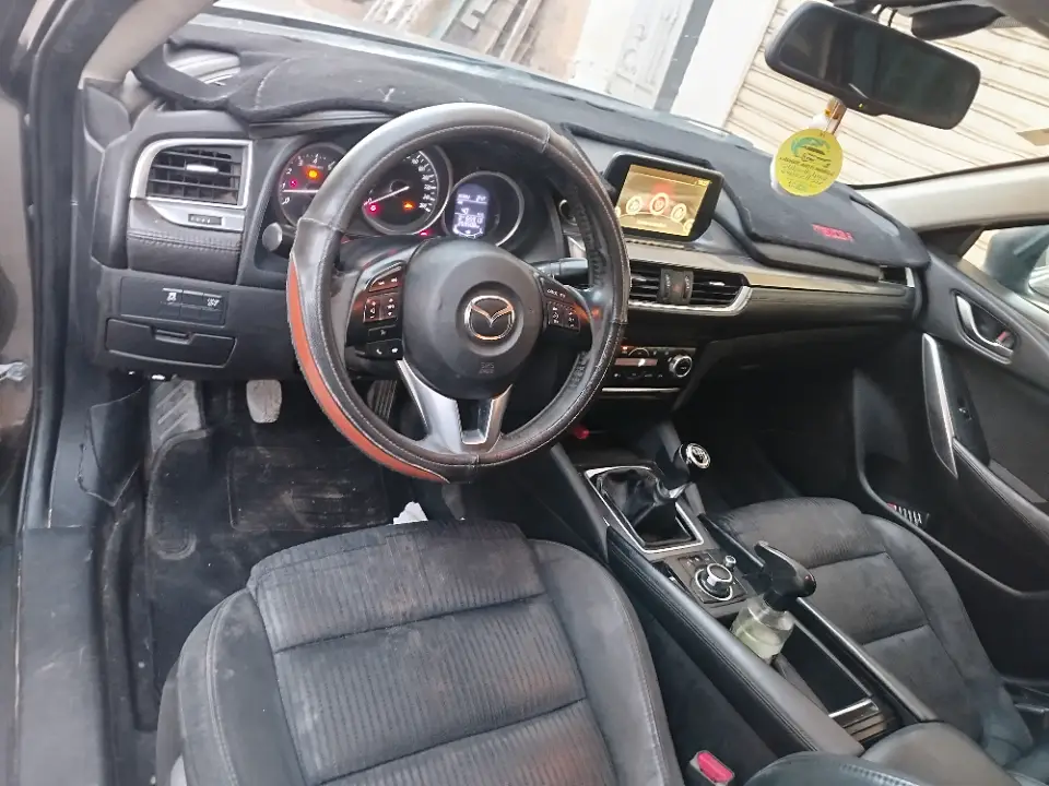 Mazda MAZDA6 - Photo 2