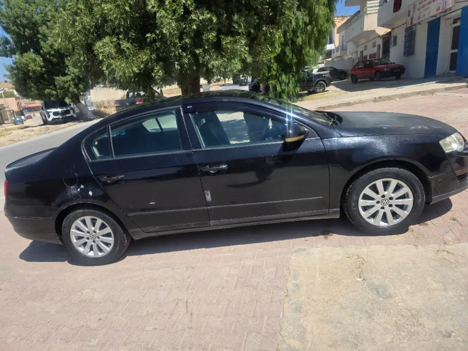 Volkswagen Passat - Photo 3