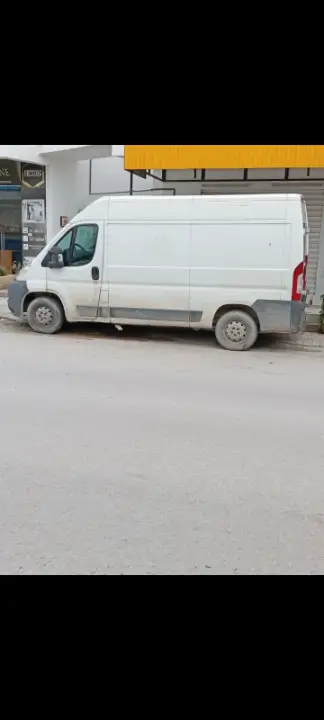 Peugeot Boxer - Photo 2