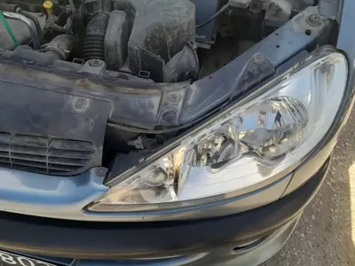 Peugeot 206 - Photo 3