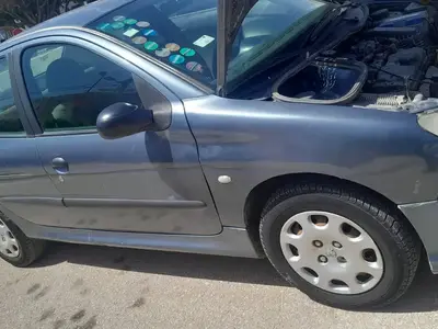 Peugeot 206 - Photo 2