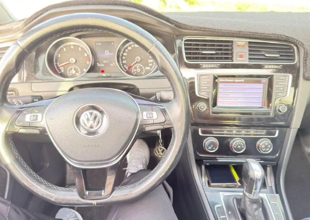 Volkswagen Golf 7 - Photo 3