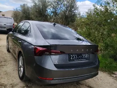 Skoda Octavia - Photo 9