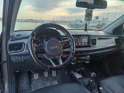Kia RIO - Photo 2