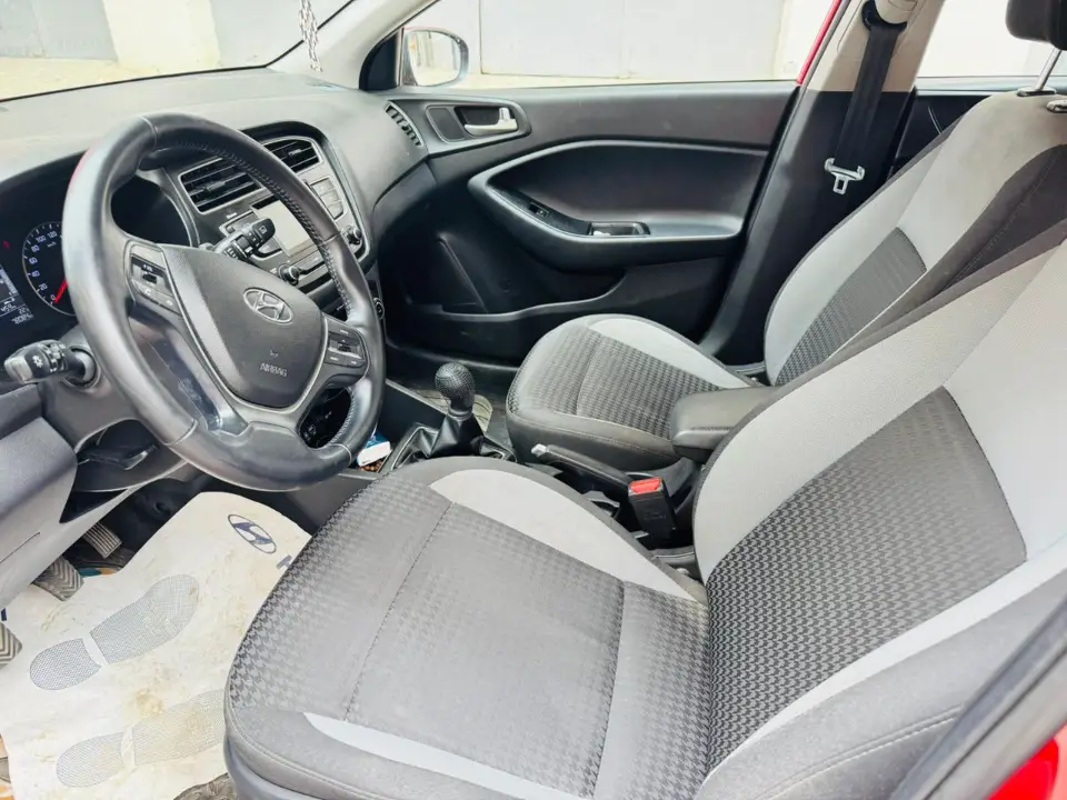 Hyundai I20 - Photo 6